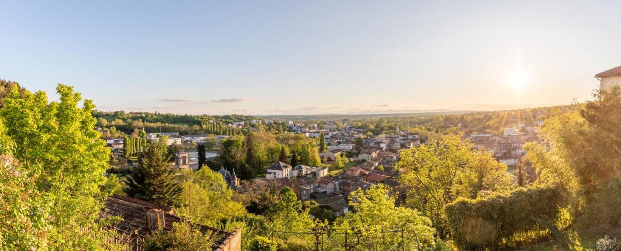 La Maison Perchee Тьер Экстерьер фото