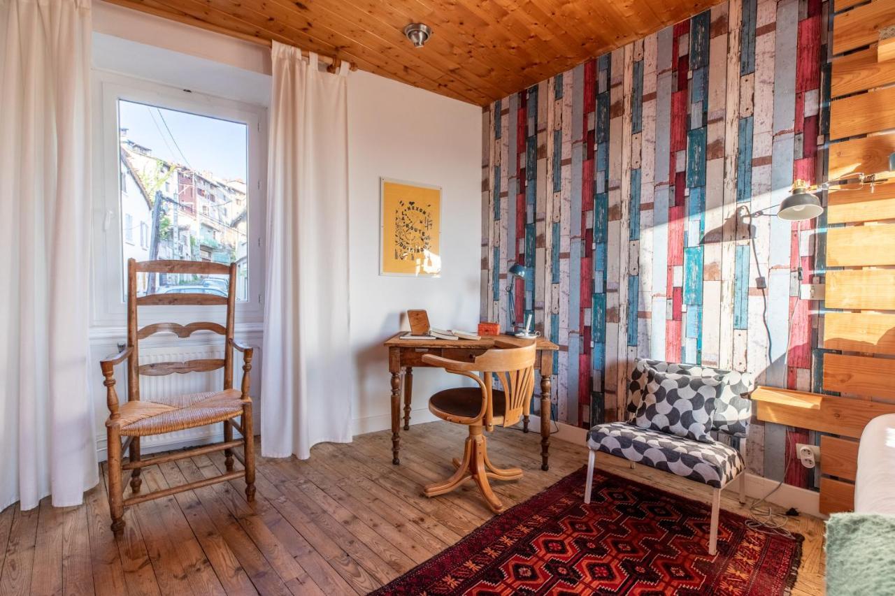 La Maison Perchee Тьер Экстерьер фото